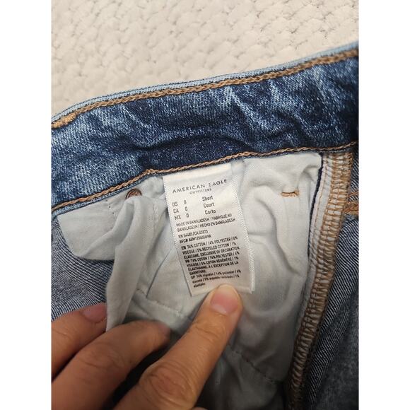 American Eagle Jeans Womens 0 Short Mom Jean Stretch Medium Wash - Picture 7 of 9